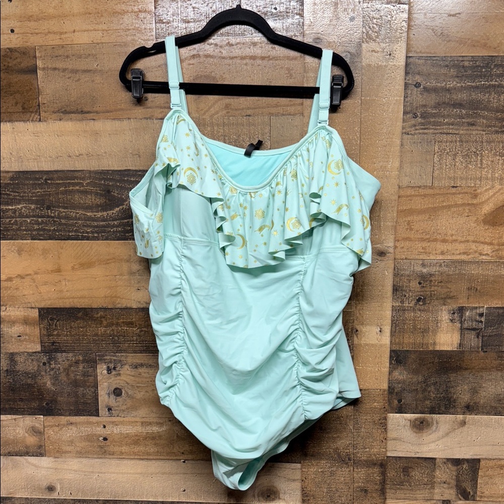 Disney Off the shoulder Mint Green Ruffled Swimsuit Women's Size 5X